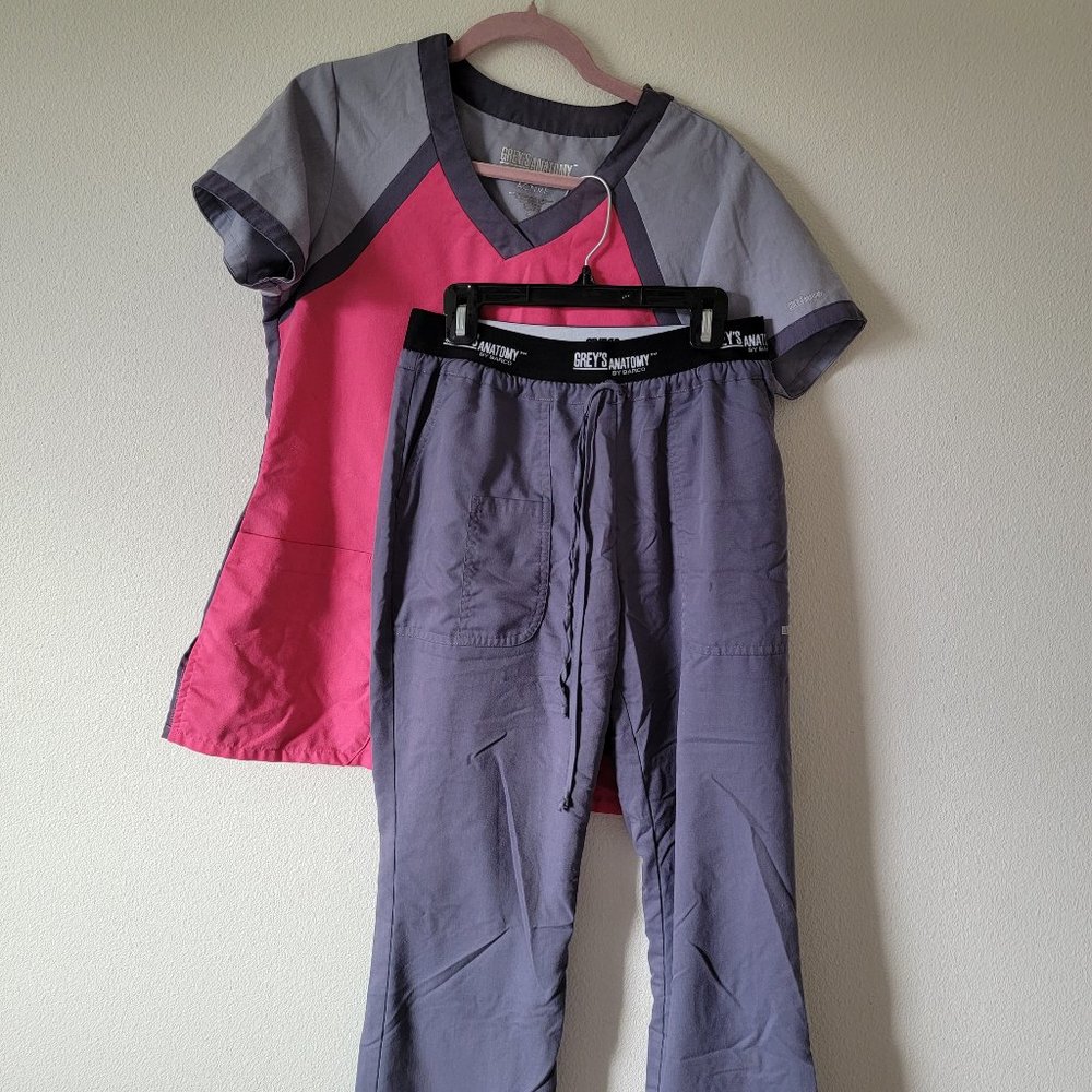 Grey's anatomy scrub set
